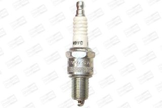 BUJİ OE001/T10 UZUN PASO R9-11/M131 DKŞ W7DC N281YC ILE AYNIDIR resmi